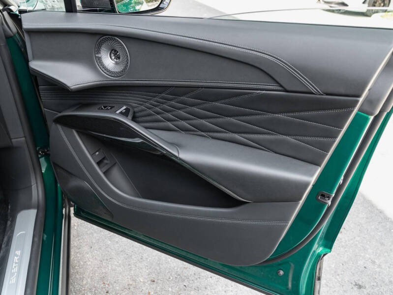 2025 Lotus Eletre Carbon