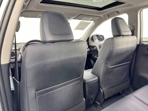 2017 Toyota RAV4 Hybrid Limited