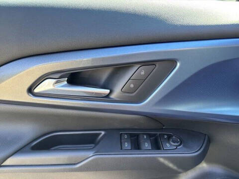 2026 Chevrolet Equinox EV LT 2