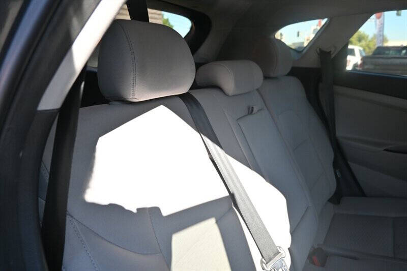 2021 Hyundai Tucson SE