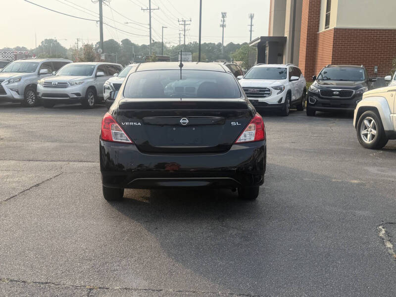 2017 Nissan Versa 1.6 SV
