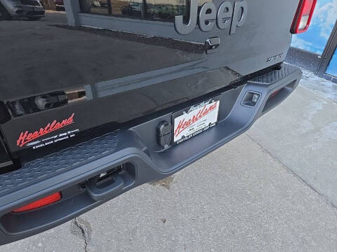 2026 Jeep Gladiator Sahara