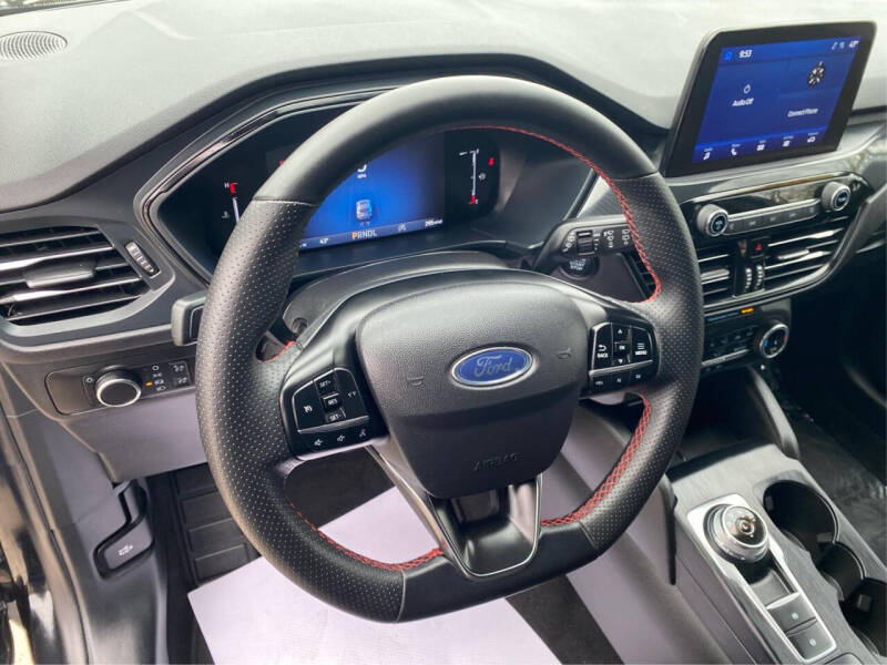 2025 Ford Escape ST-Line