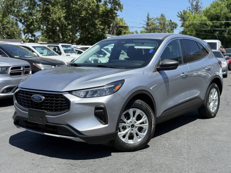 2023 Ford Escape Hybrid Active