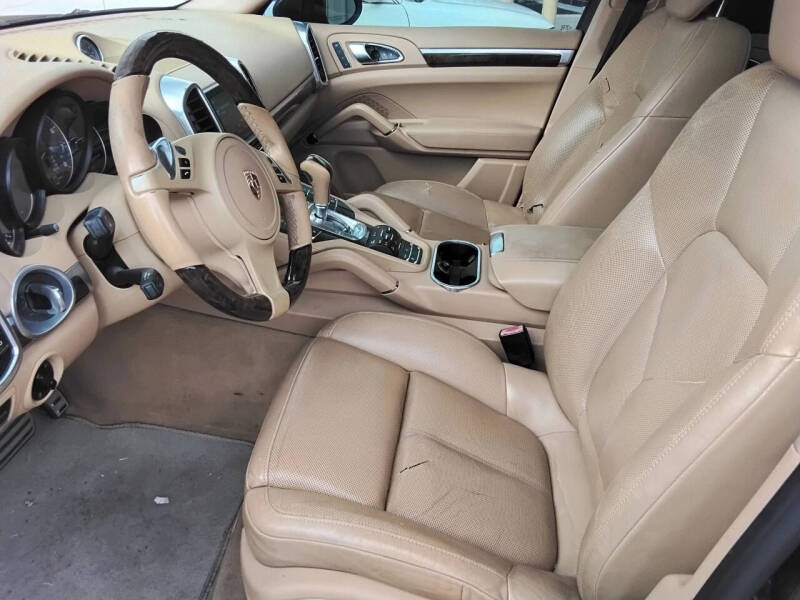 2014 Porsche Cayenne S