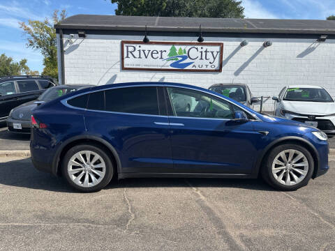 2017 Tesla Model X 75D