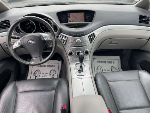 2006 Subaru B9 Tribeca 5-Pass.