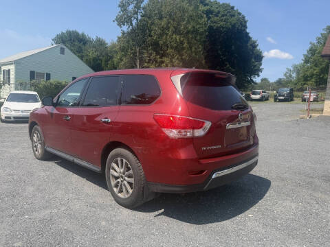 2014 Nissan Pathfinder S