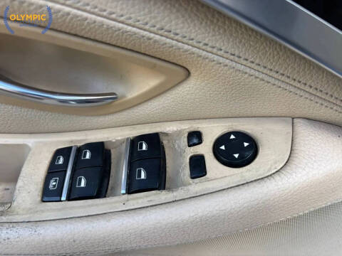 2016 BMW 5 Series 528i