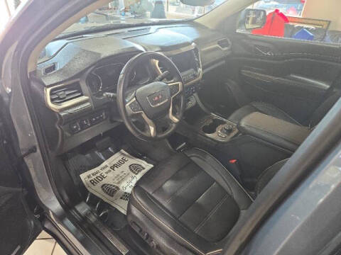 2022 GMC Acadia Denali