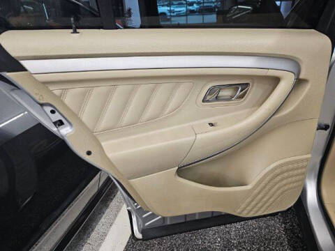 2019 Ford Taurus SEL