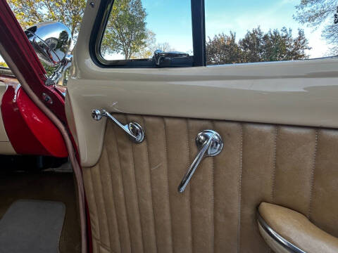 1949 Oldsmobile Futuramic 76