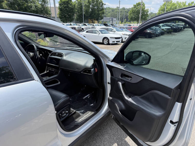 2019 Jaguar F-PACE S