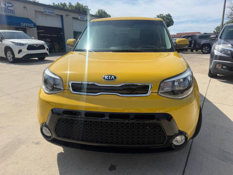 2016 Kia Soul +