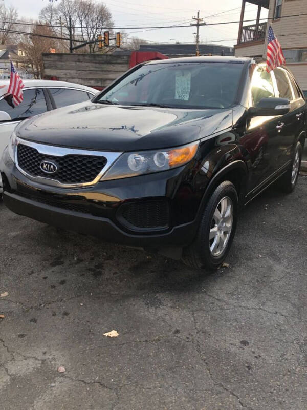 2013 Kia Sorento for sale at KESWICK MOTORS in Glenside PA