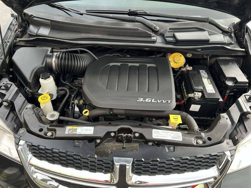 2017 Dodge Grand Caravan SE