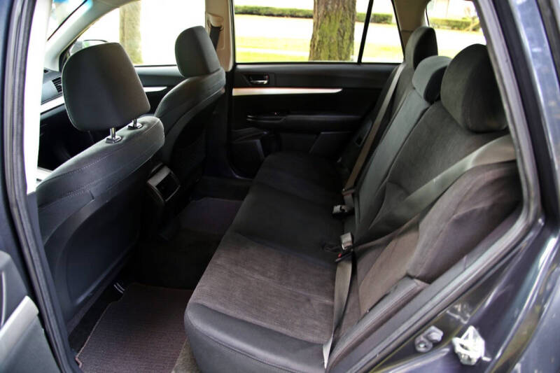 2013 Subaru Outback 2.5i Premium