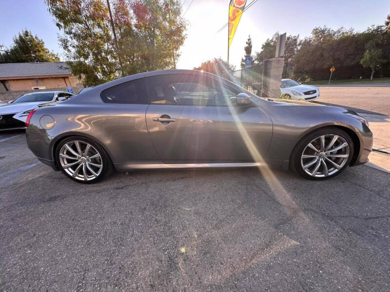 2008 INFINITI G 37 Sport photo 5