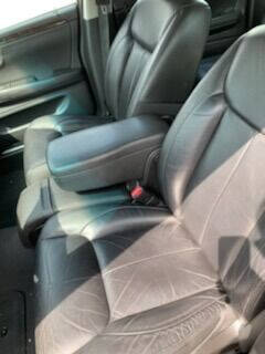 2011 Cadillac DTS Pro  - $19,950