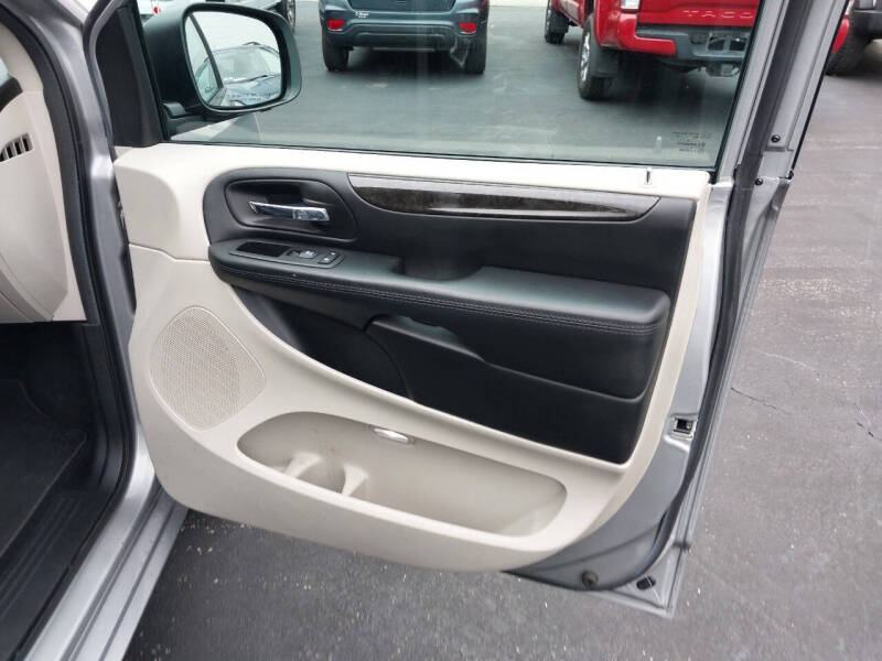 2017 Dodge Grand Caravan SE