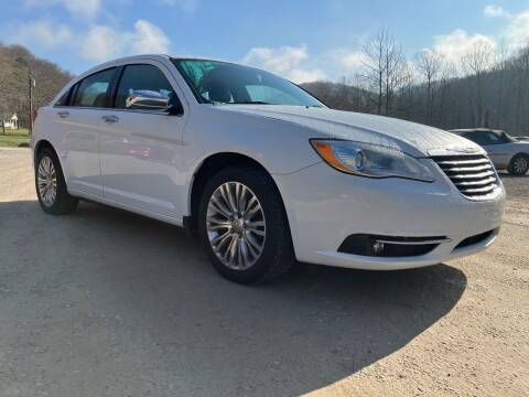 2011 Chrysler 200 for sale at LEE'S USED CARS INC Morehead in Morehead KY