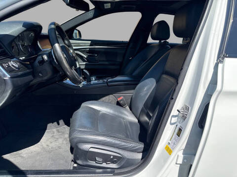 2016 BMW 5 Series 535i