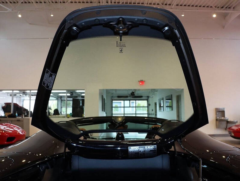 2022 Ferrari SF90 Spider