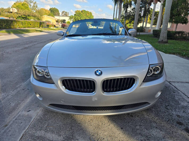 2005 BMW Z4 2.5i