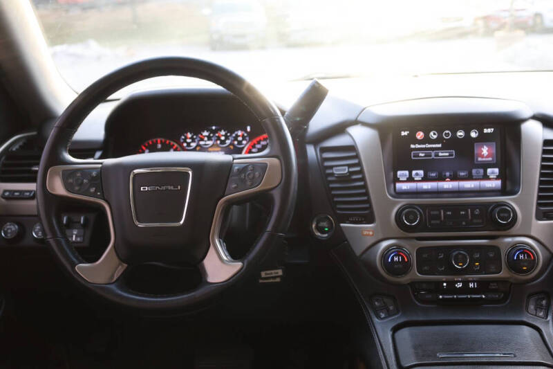 2016 GMC Yukon Denali