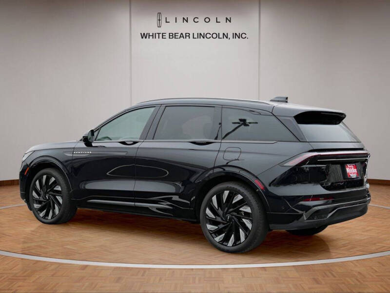 2024 Lincoln Nautilus Reserve