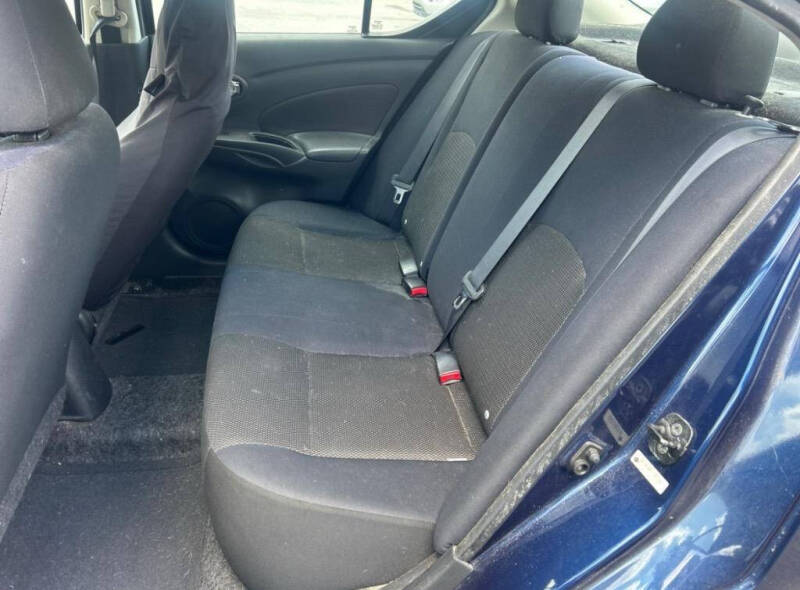 2012 Nissan Versa 1.6 SL