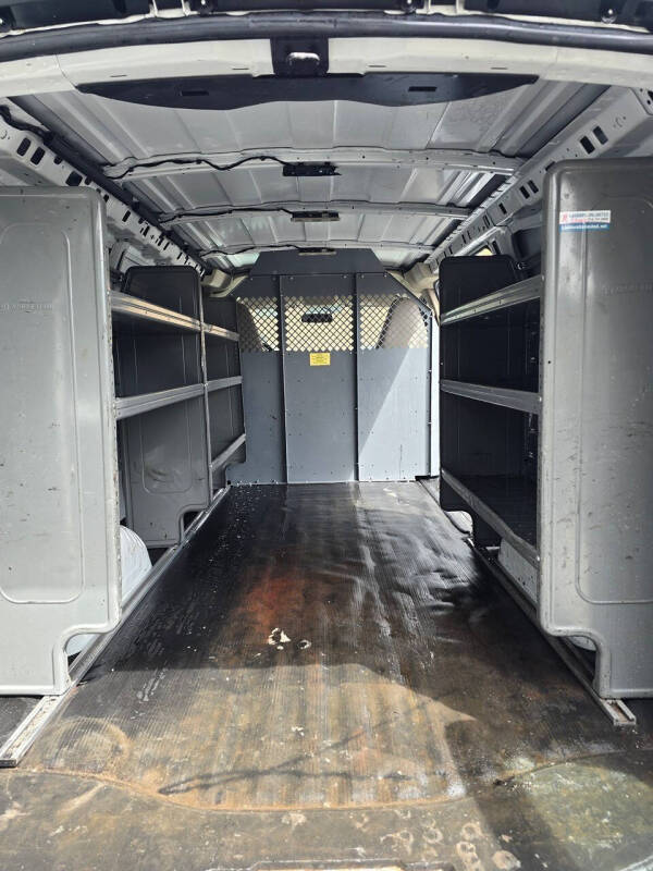 2019 Chevrolet Express 2500