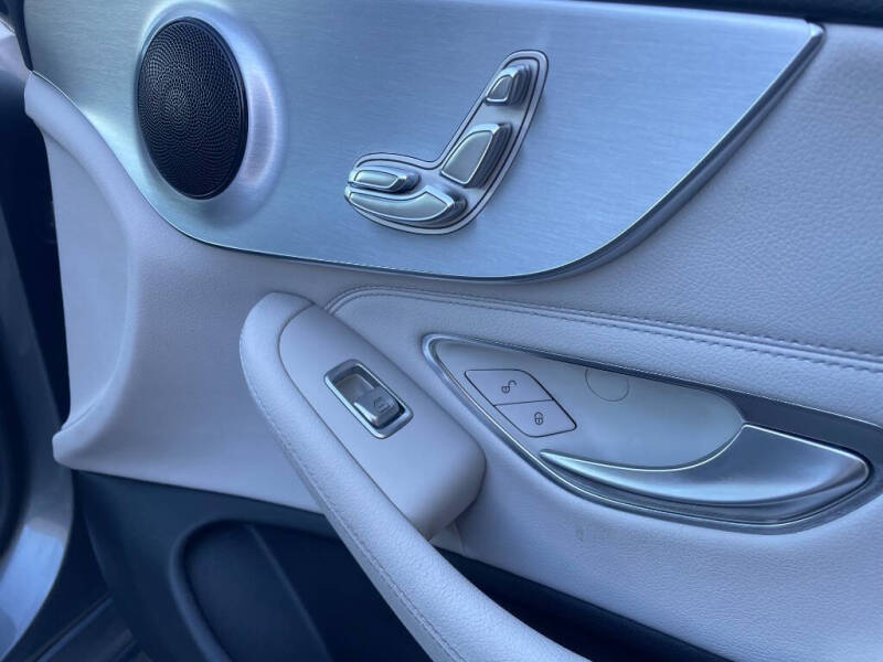 2017 Mercedes-Benz C-Class C 300