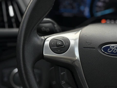 2014 Ford C-MAX Hybrid SE