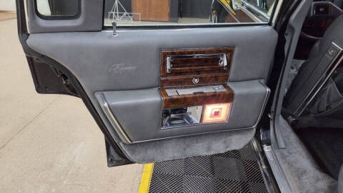 1990 Cadillac Brougham
