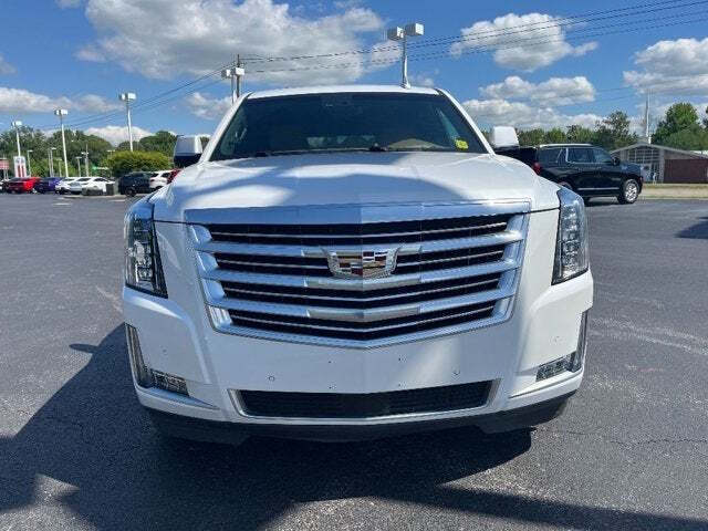 2017 Cadillac Escalade ESV 2