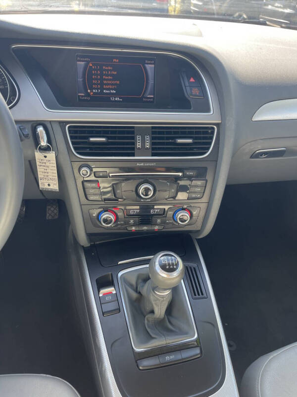 2015 Audi A4 2.0T quattro Premium