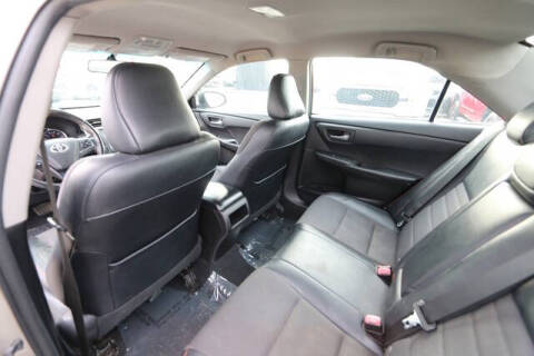 2017 Toyota Camry SE