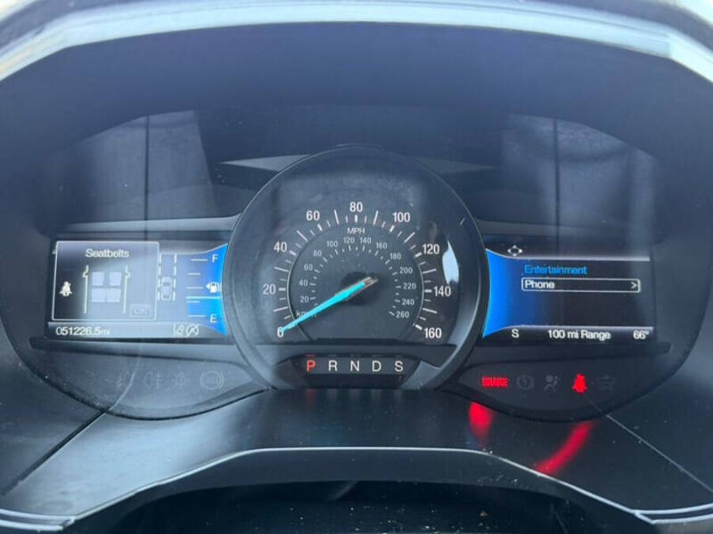2022 Ford Edge SE