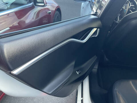 2014 Tesla Model S 85