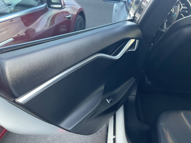 2014 Tesla Model S 85