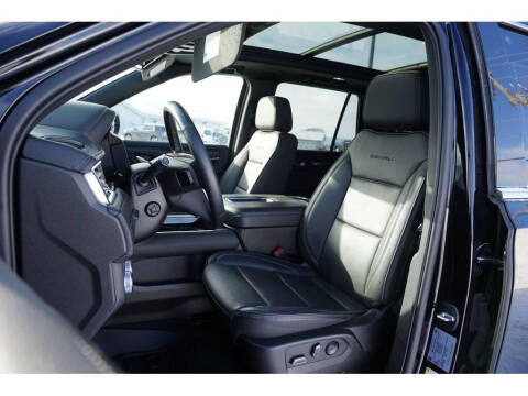 2023 GMC Yukon Denali