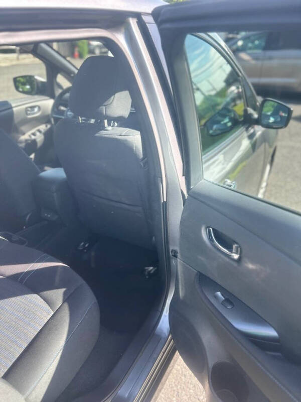 2023 Nissan LEAF S