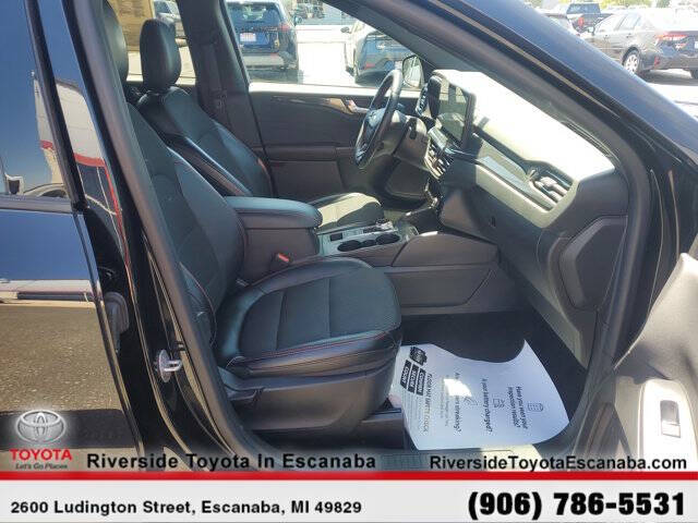 2024 Ford Escape ST-Line