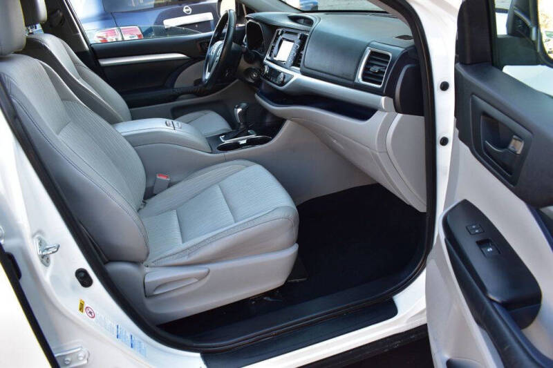 2015 Toyota Highlander LE Plus