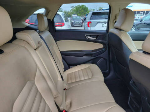 2022 Ford Edge SEL
