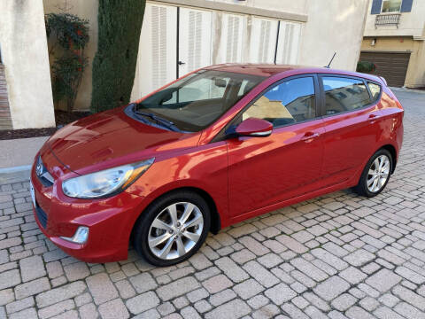 2013 Hyundai Accent SE