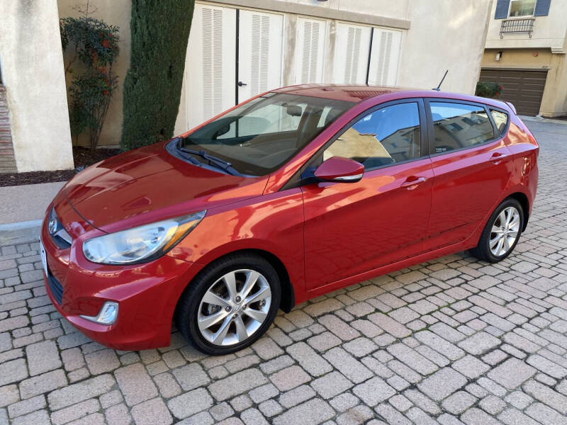 2013 Hyundai Accent SE