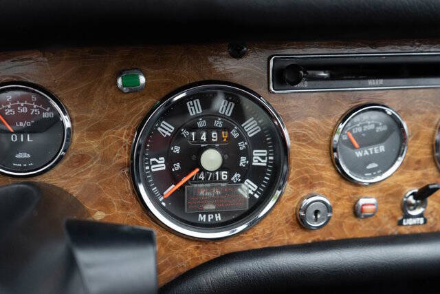 1966 Sunbeam Tiger 18