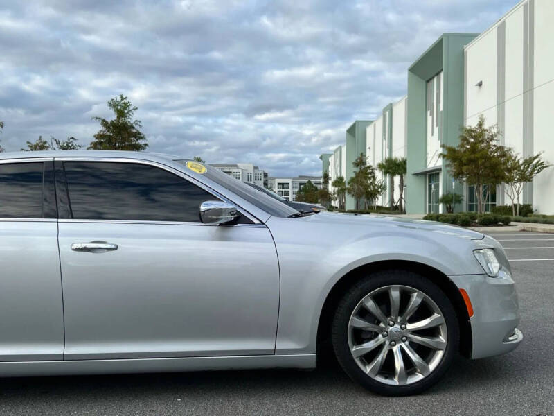 2020 Chrysler 300 Limited